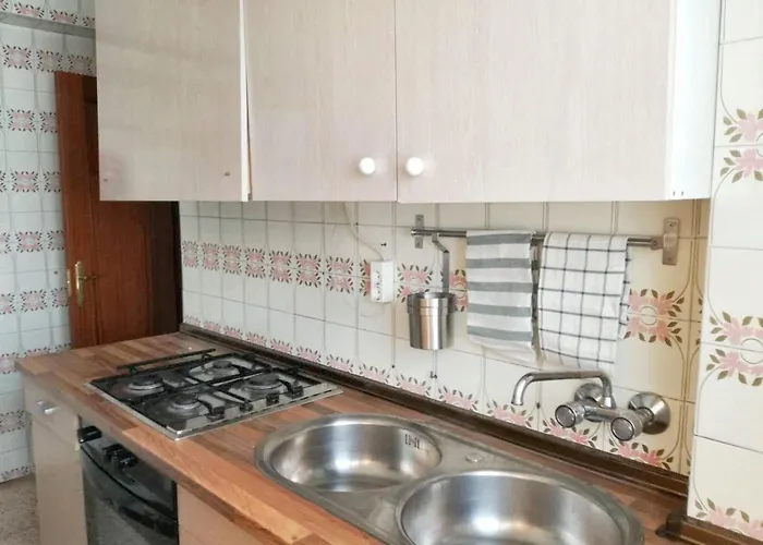 Charming Historic Centre 80 M² + Balcony アパート *