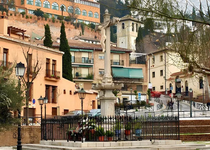 アパート Charming Historic Centre 80 M² + Balcony